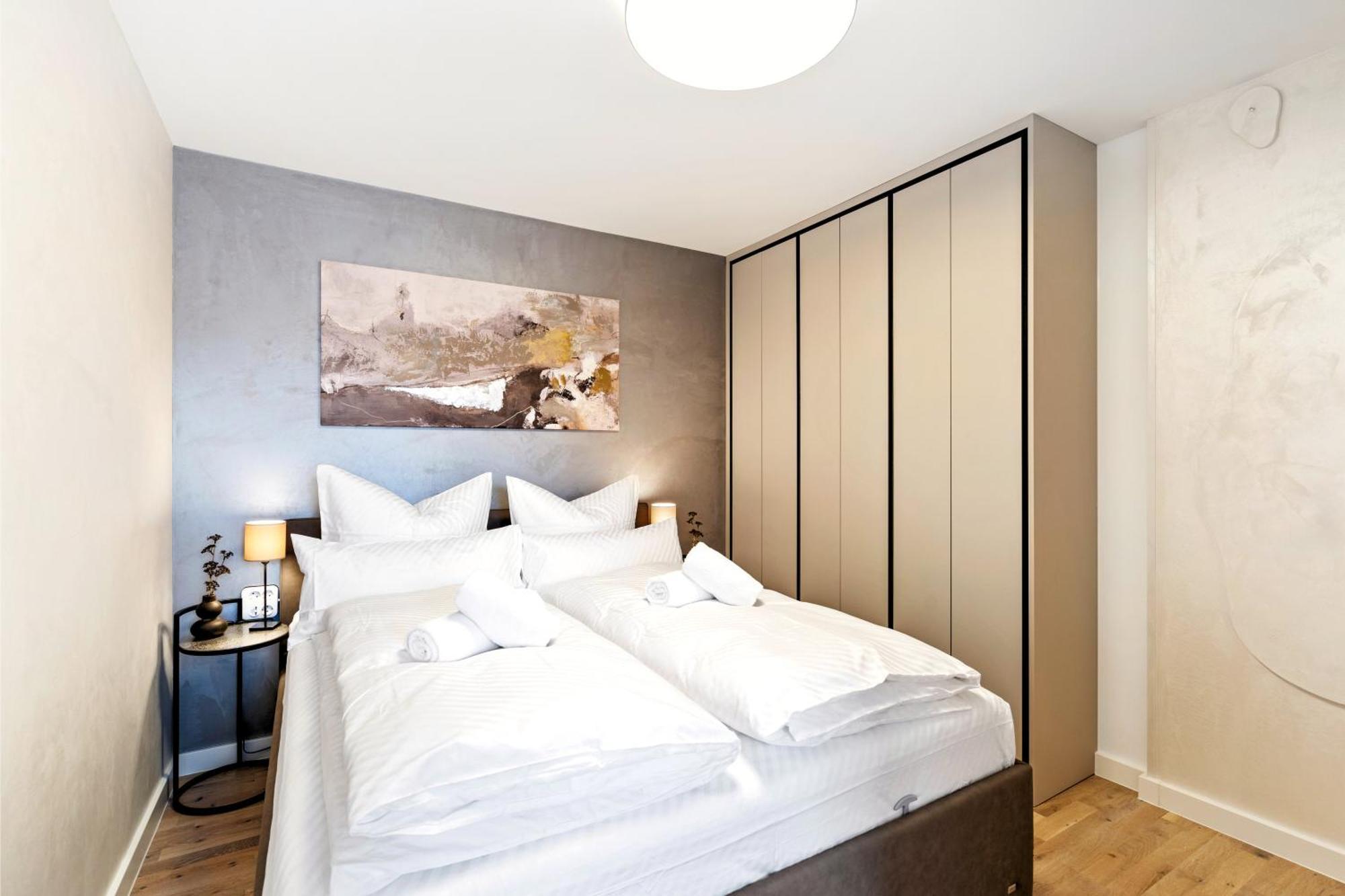 Modern Elegance In Historical City Center Трір Екстер'єр фото